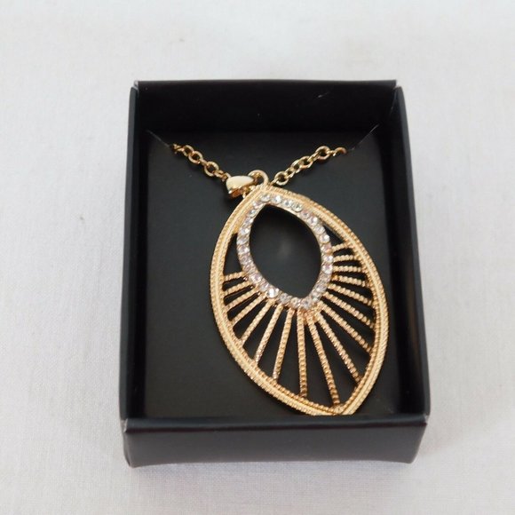 Avon Sunrise Long Pendant Necklace Signature Collection Beautiful Gold Tone Box - Picture 6 of 9